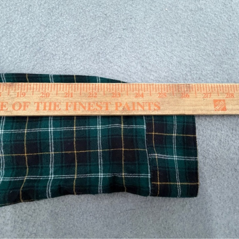 Old Navy The Classic Flannel‎ Shirt Women LT Navy Green Heritage Plaid Cabincore - Picture 8 of 12